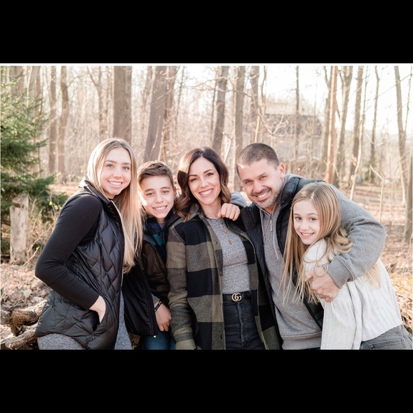 Meet your Posher, Theresa - Picture 4 of 4